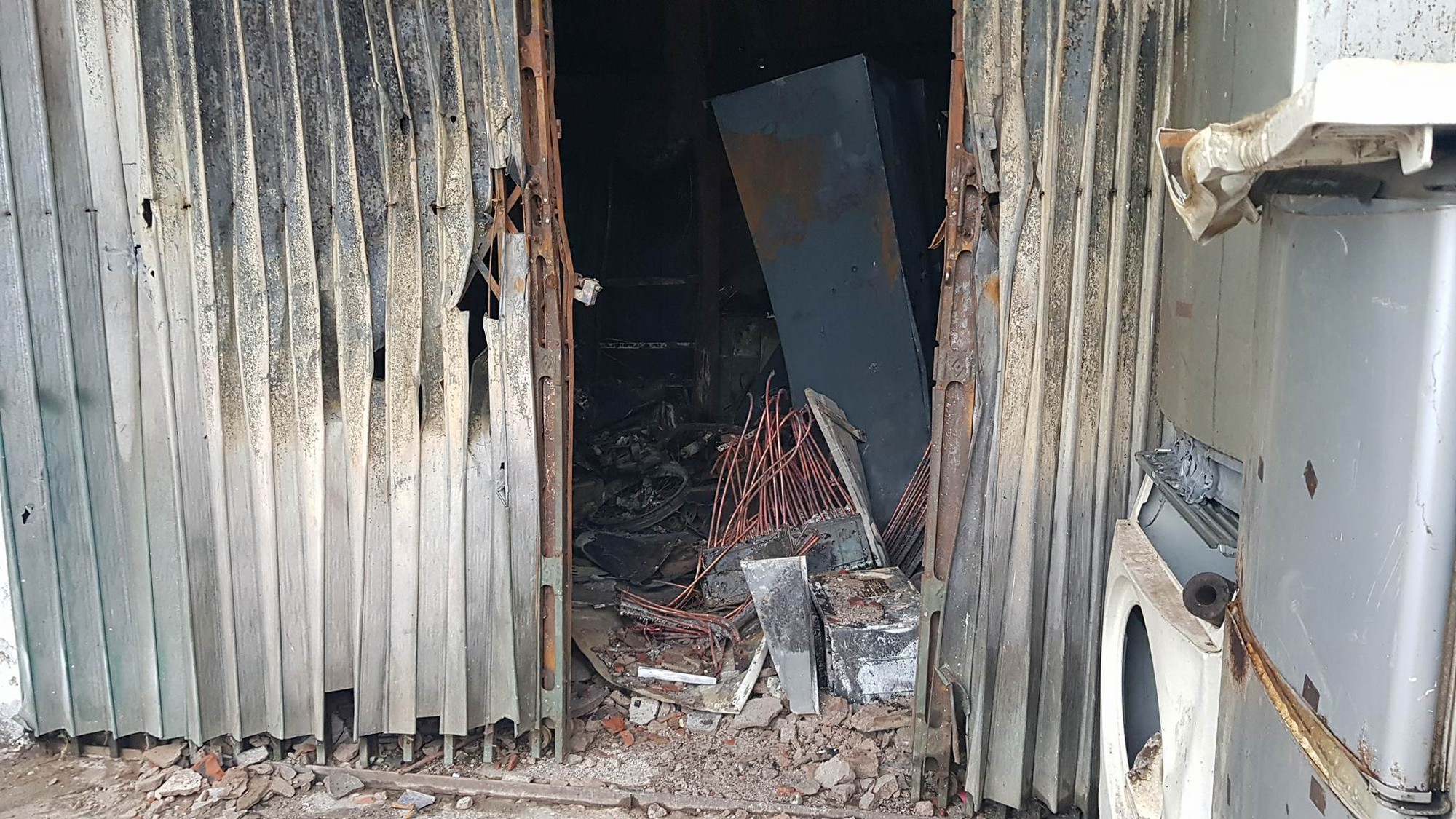 Hiện trường vụ cháy kinh hoàng khiến 3 mẹ con tử vong thương tâm